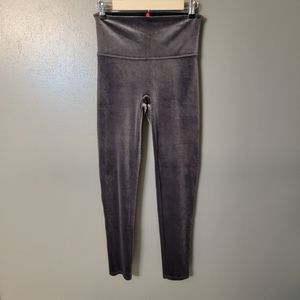 Spanx velvet-like leggings M/L